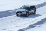 Volvo V60 T5 Cross Country 2018 года (JP)